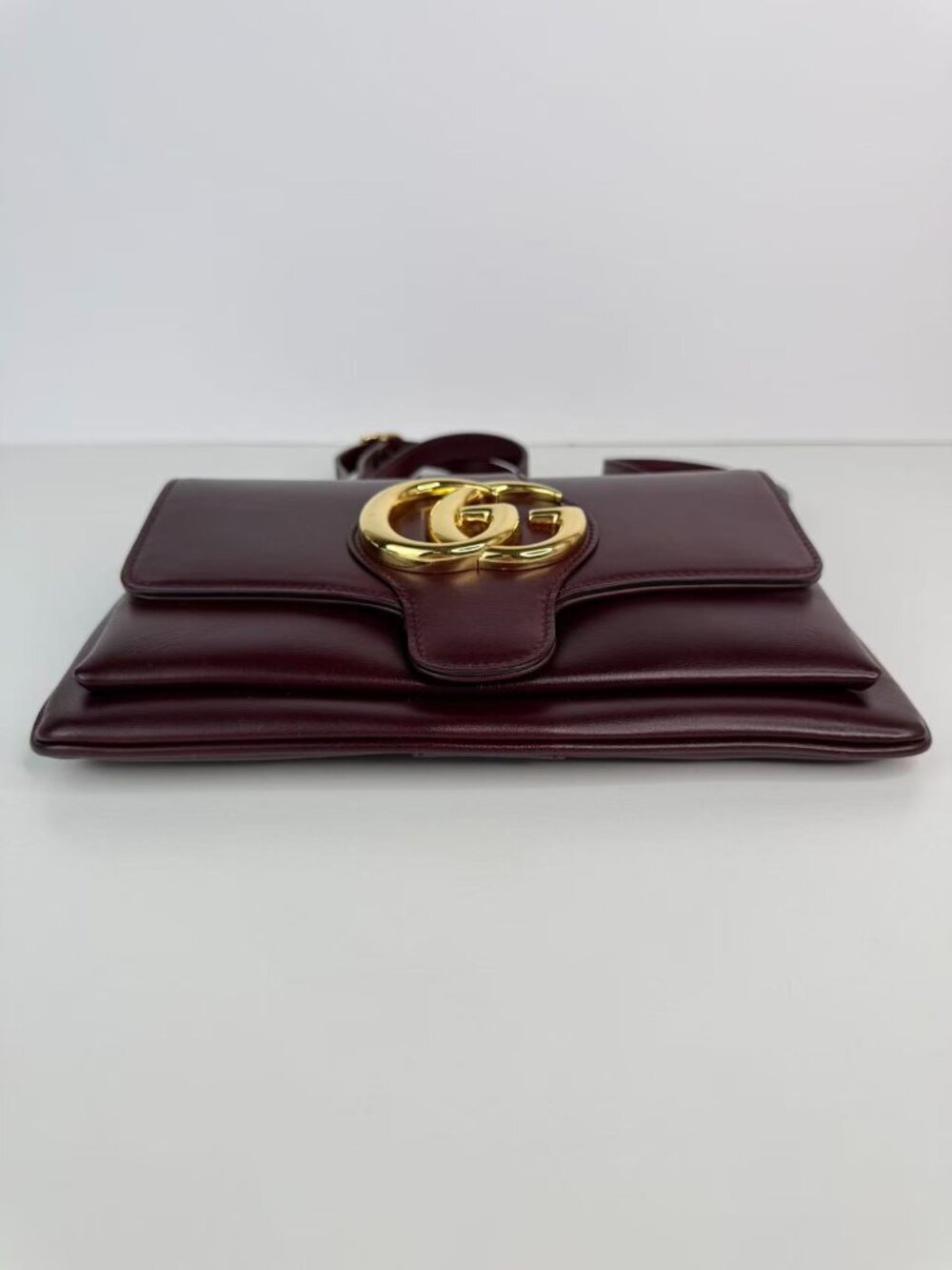 Gucci Arli Small Smooth Calfskin Leather Shoulder Crossbody Bag - Picture 5 of 11